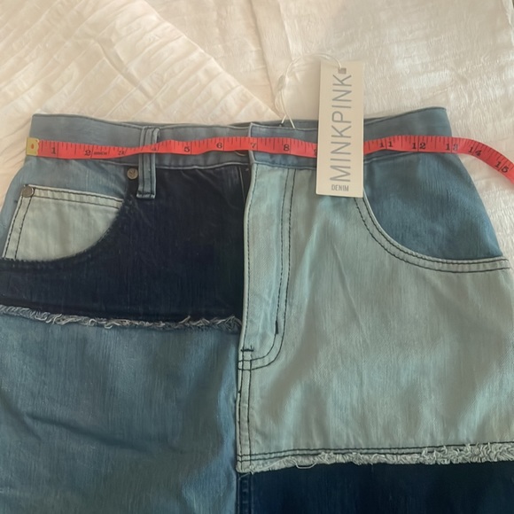 MINKPINK PATCHWORK DENIM JEAN SKIRT. XS. NWT - Picture 6 of 6